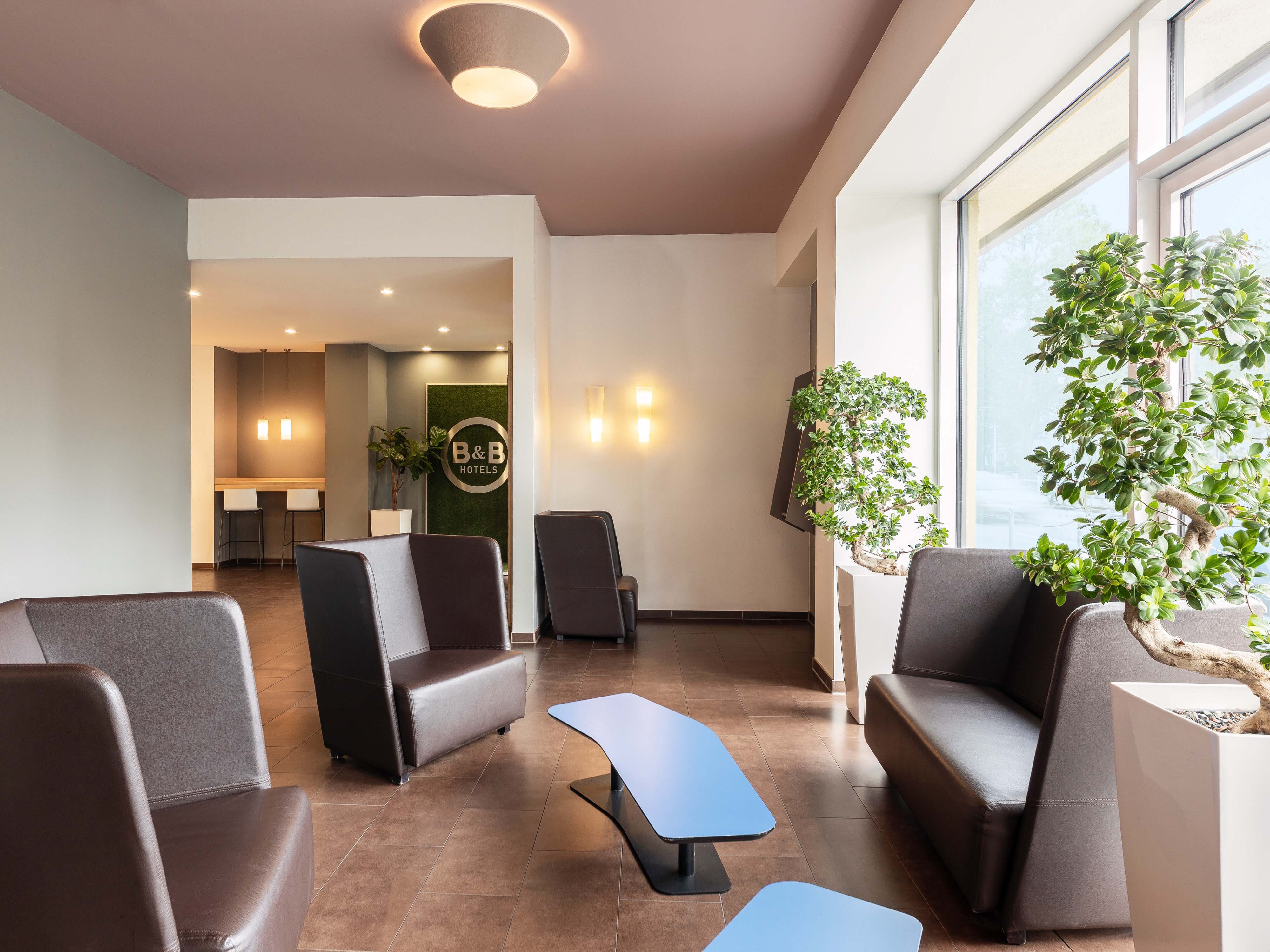 Фото B&b Hotel Düsseldorf-Mitte