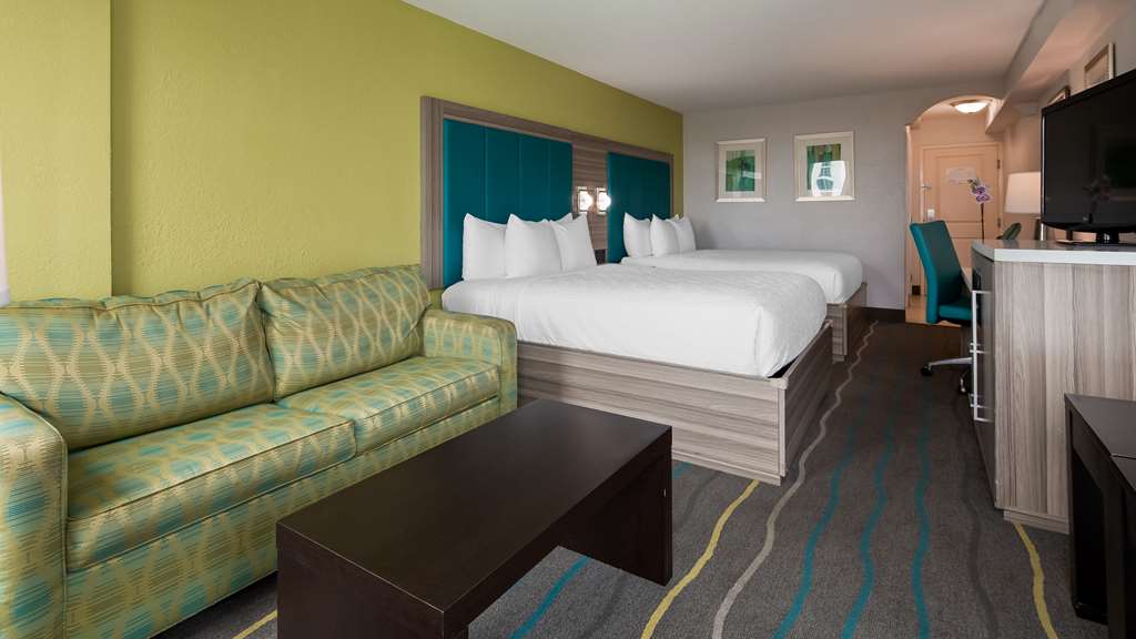 Фото Best Western Plus Oceanside Inn