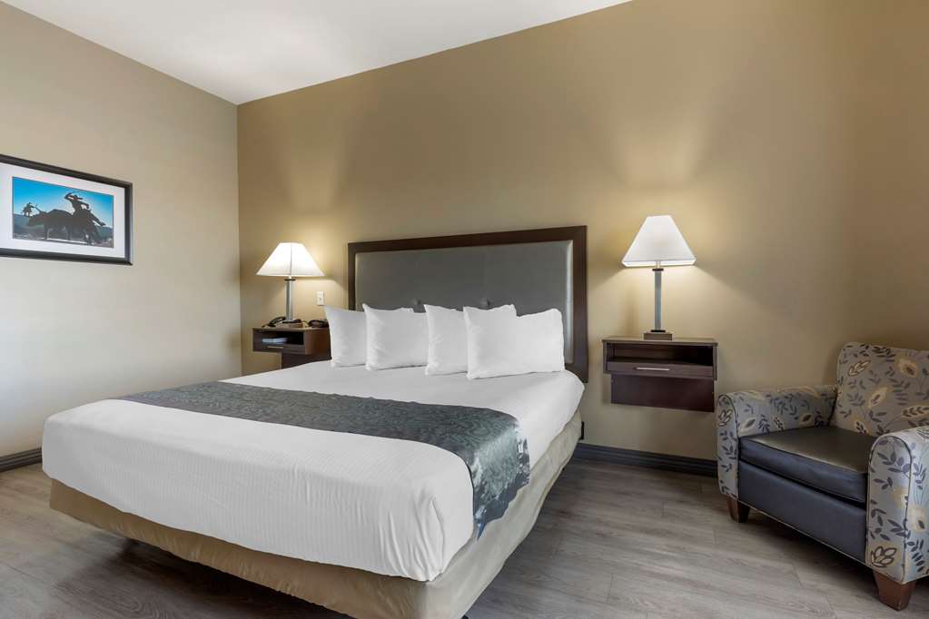 Фото Best Western Plus Fort Stockton Hotel