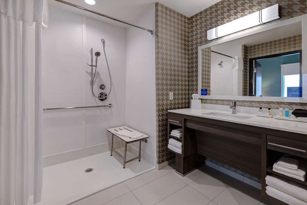 Фото Home2 Suites by Hilton Dekalb