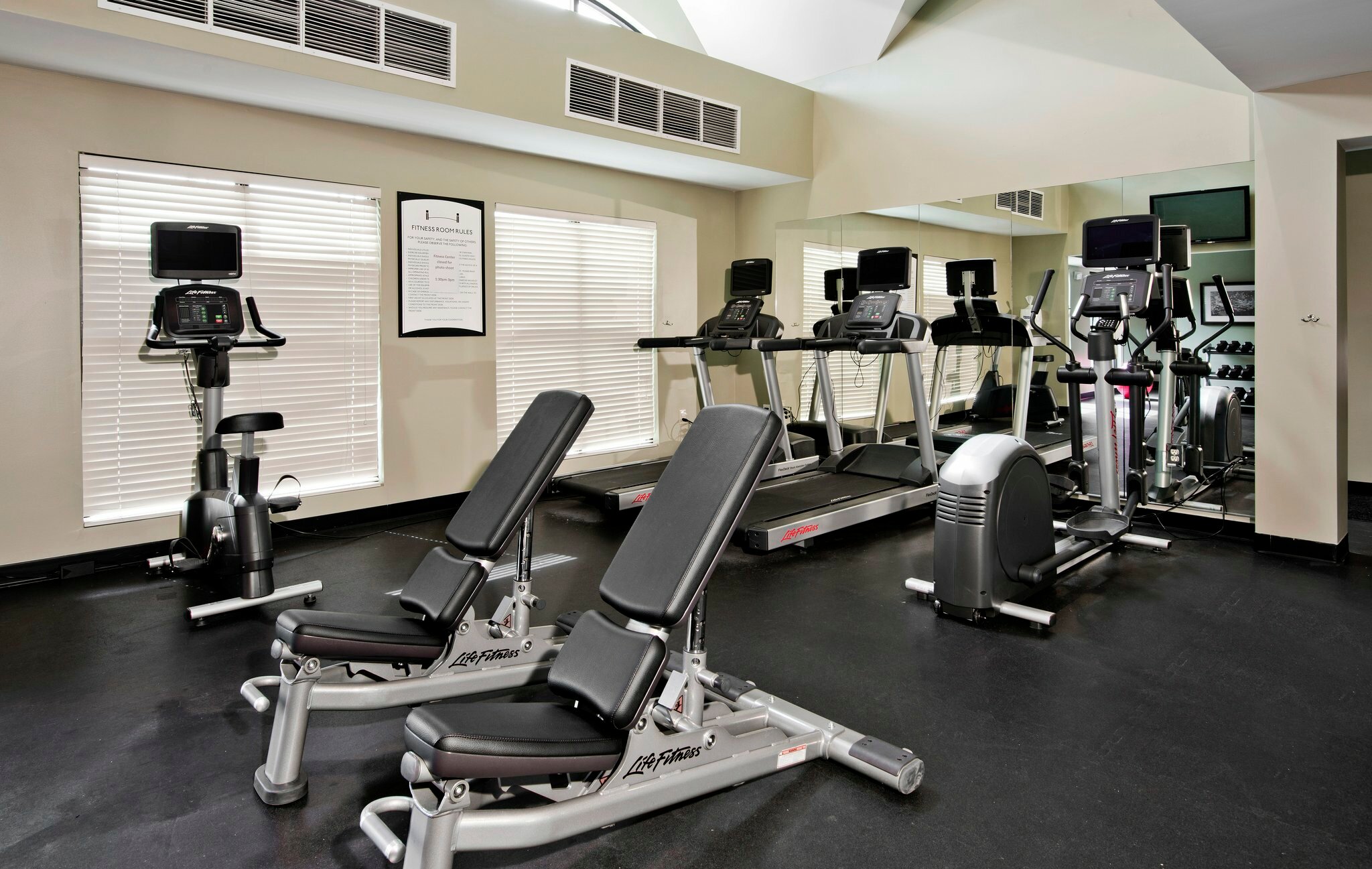 Фото Staybridge Suites Charlotte Ballantyne, an Ihg Hotel