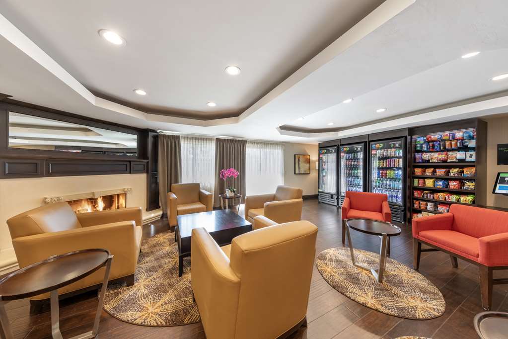 Фото Best Western Plus West Covina Inn