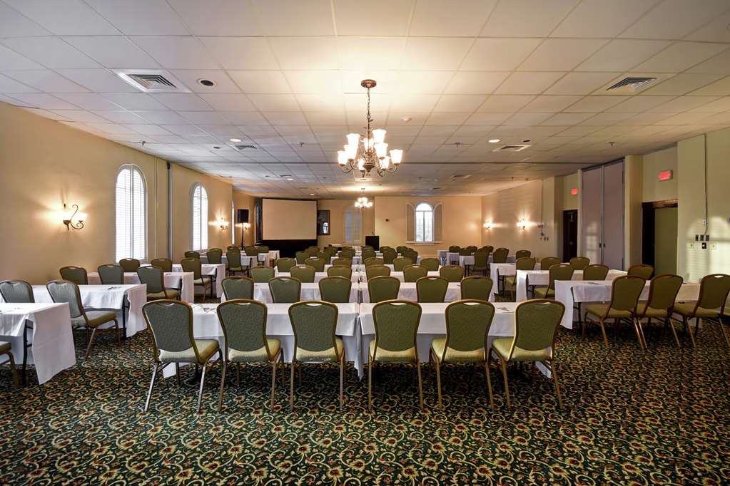 Фото Embassy Suites by Hilton Charleston Historic District