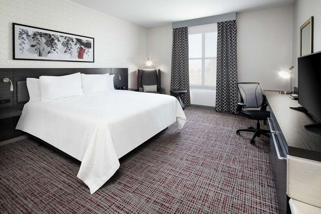Фото Hilton Garden Inn Irvine Spectrum Lake Forest
