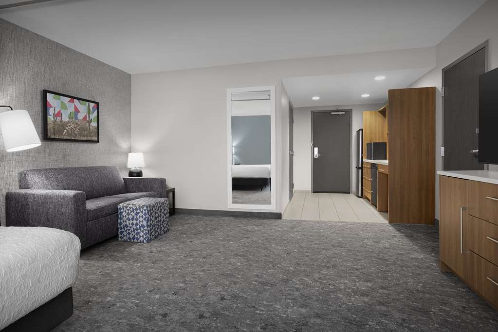 Фото Home2 Suites by Hilton Phoenix Chandler