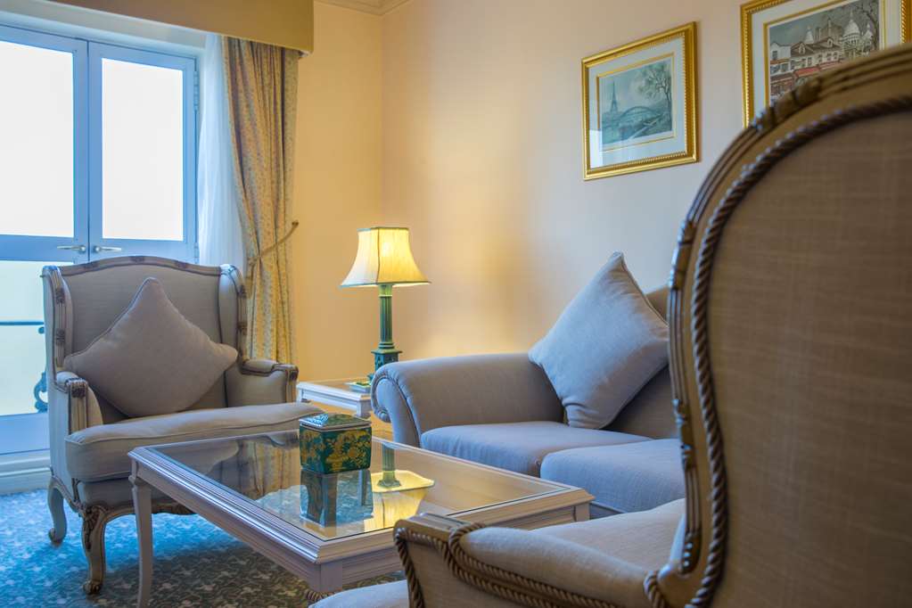 Фото Radisson Blu Le Vendome Hotel, Cape Town
