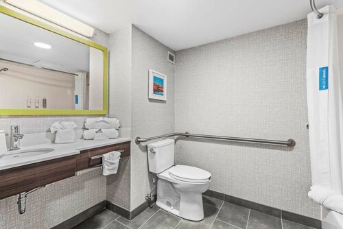 Гостиница Hampton Inn Columbus-North в Коламбусе