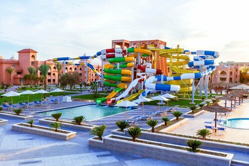 Гостиница Pickalbatros Aqua Park Resort в Хургаде