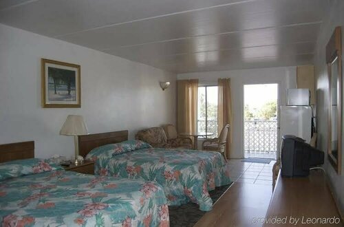 Гостиница The Floridian Inn в Клируотере