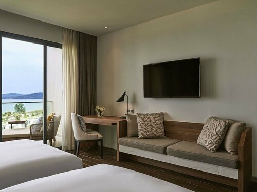 Гостиница Movenpick Resort Waverly Phu Quoc в Фукуоке