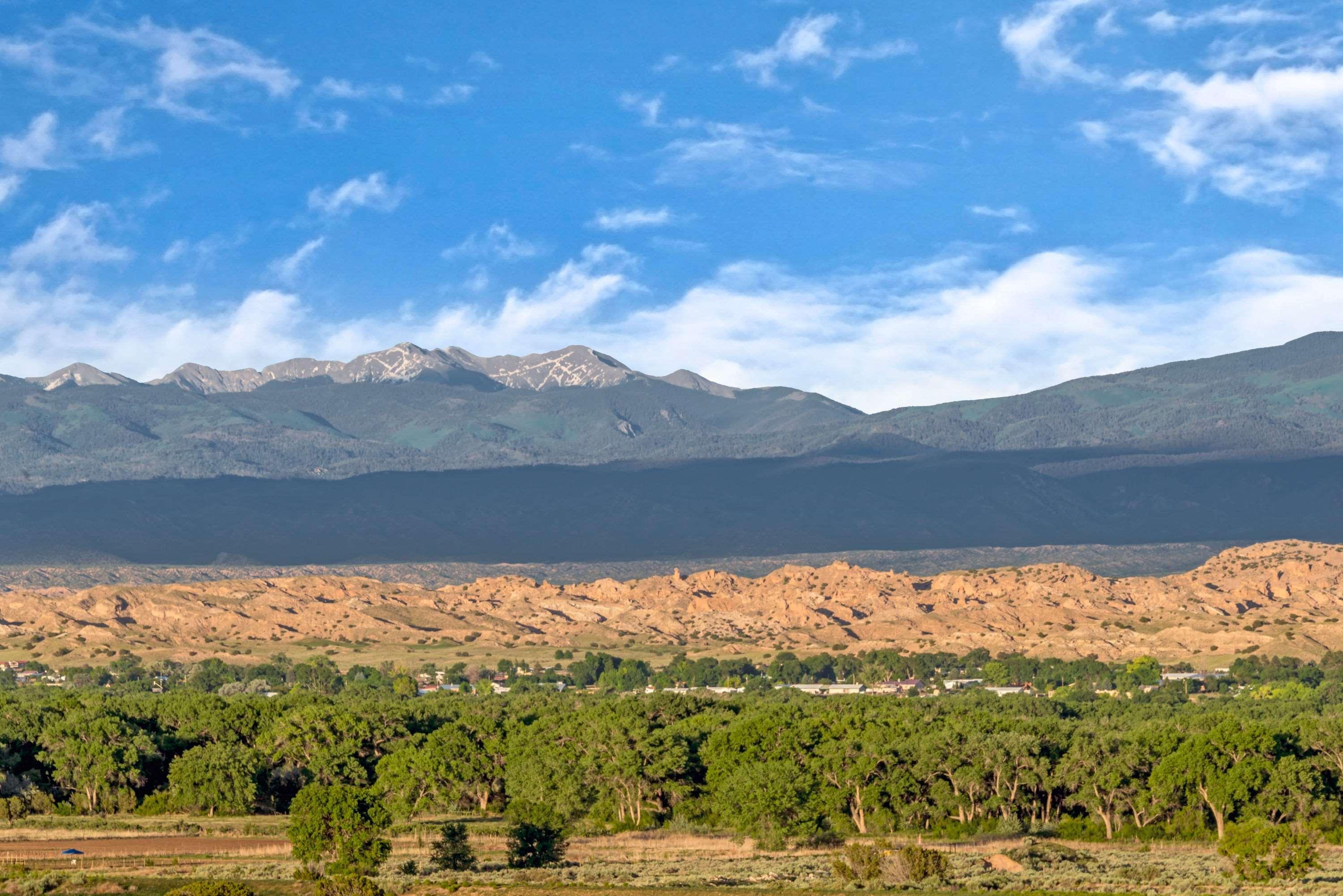 Фото Days Inn by Wyndham Espanola