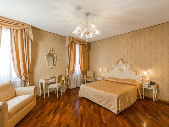 Фото Palazzo Guardi B&B