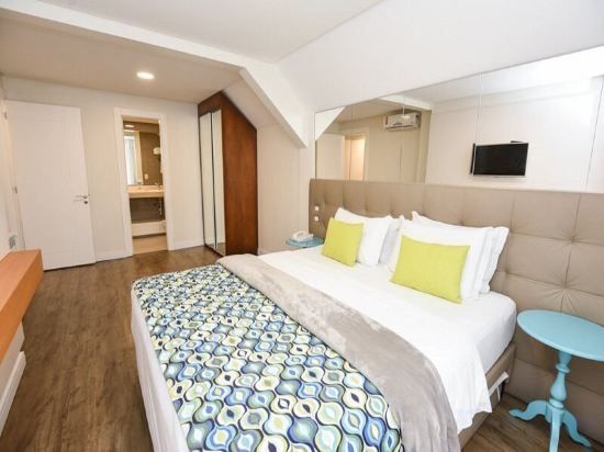 Фото Hotel Cercano