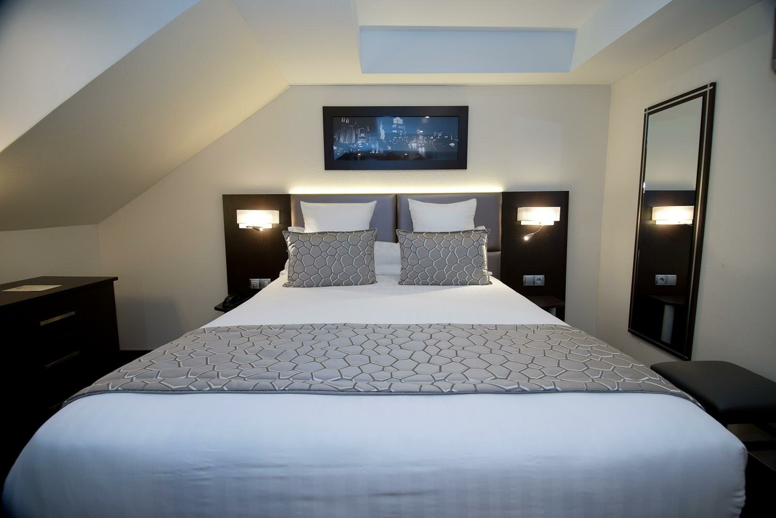 Фото Hotel Choiseul Opera