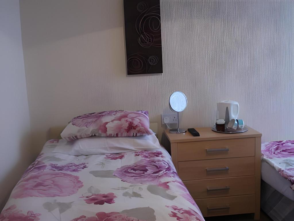 Фото Hazelgrove Guest House