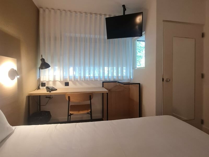 Фото Hotel Campanile Lisbonne Sud - Setubal