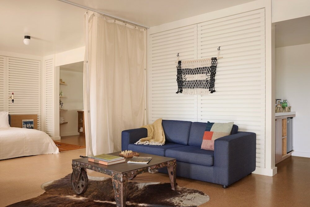 Фото Ace Hotel and Swim Club