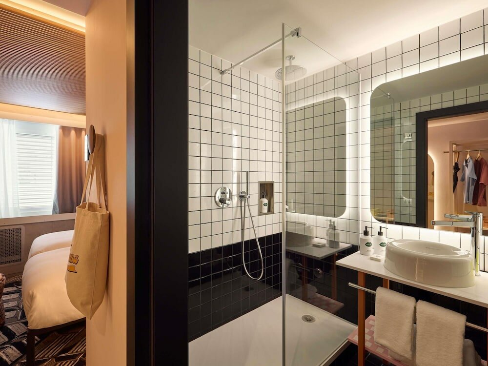 Фото Becozy Self Check-in & Pop-up Hotel