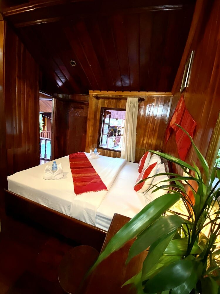 Фото Soutikone 1 Guesthouse