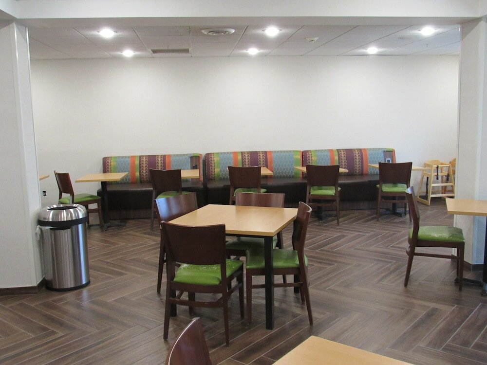 Фото Fairfield Inn & Suites by Marriott Fort Wayne
