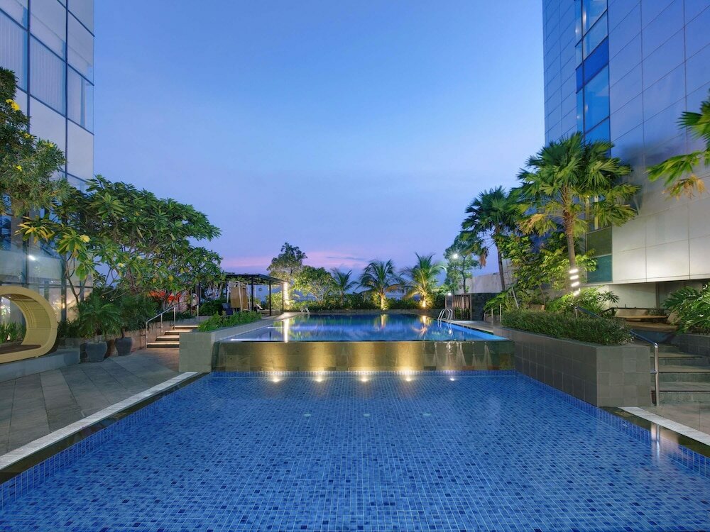 Фото Novotel Samator Surabaya Timur