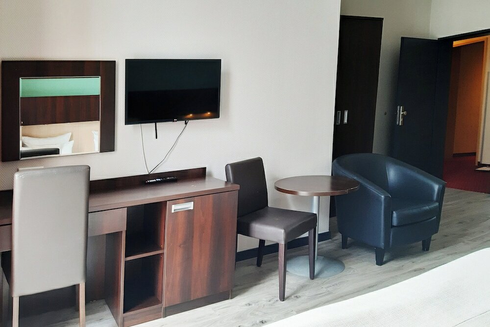 Фото Garner Hotel Hamburg Graf Moltke by Ihg