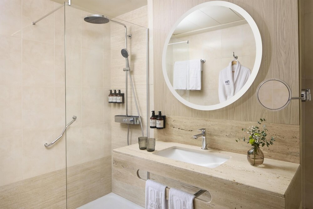 Фото Nh Valencia Center