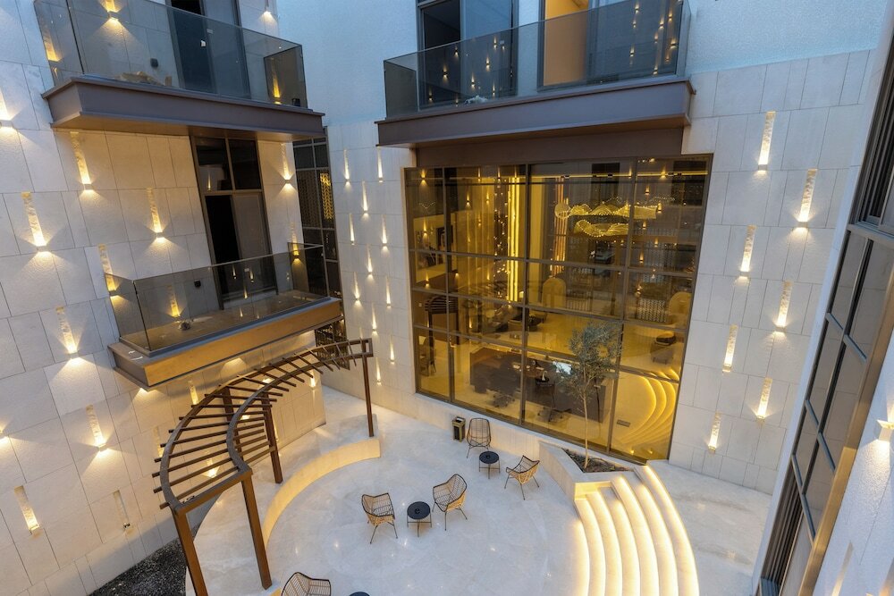Фото Liora Hotel