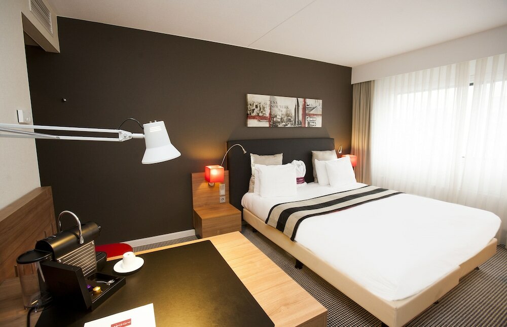 Фото Mercure Hotel Den Haag Central