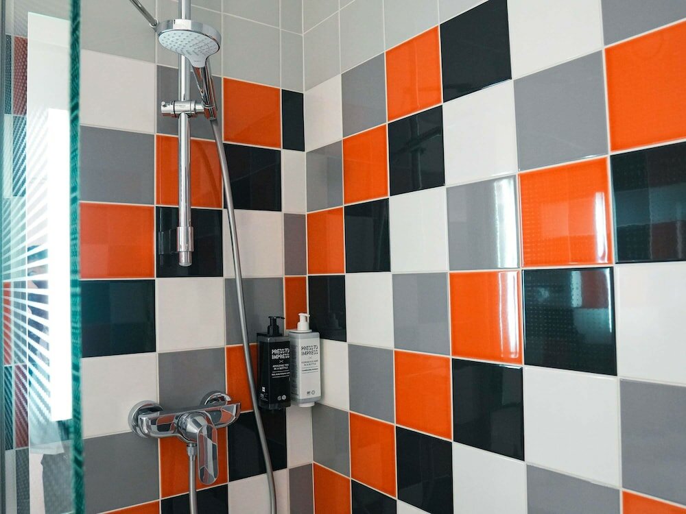 Фото ibis Styles Caen Centre Historique