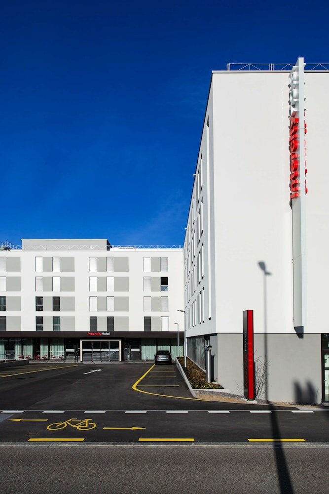 Фото IntercityHotel Zurich Airport