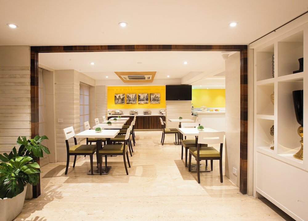 Фото Hotel Bawa Continental