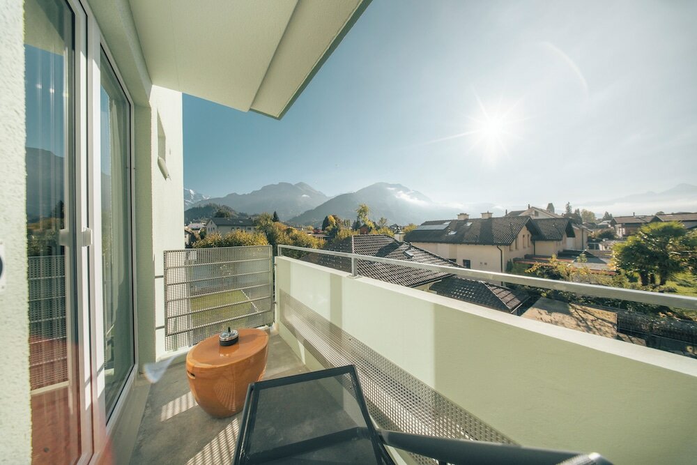 Фото Aparthotel Goldey Interlaken