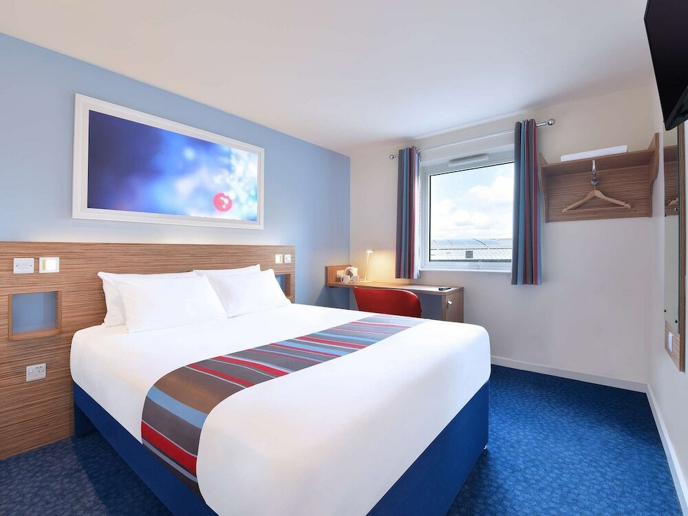 Фото Travelodge Manchester Central Arena