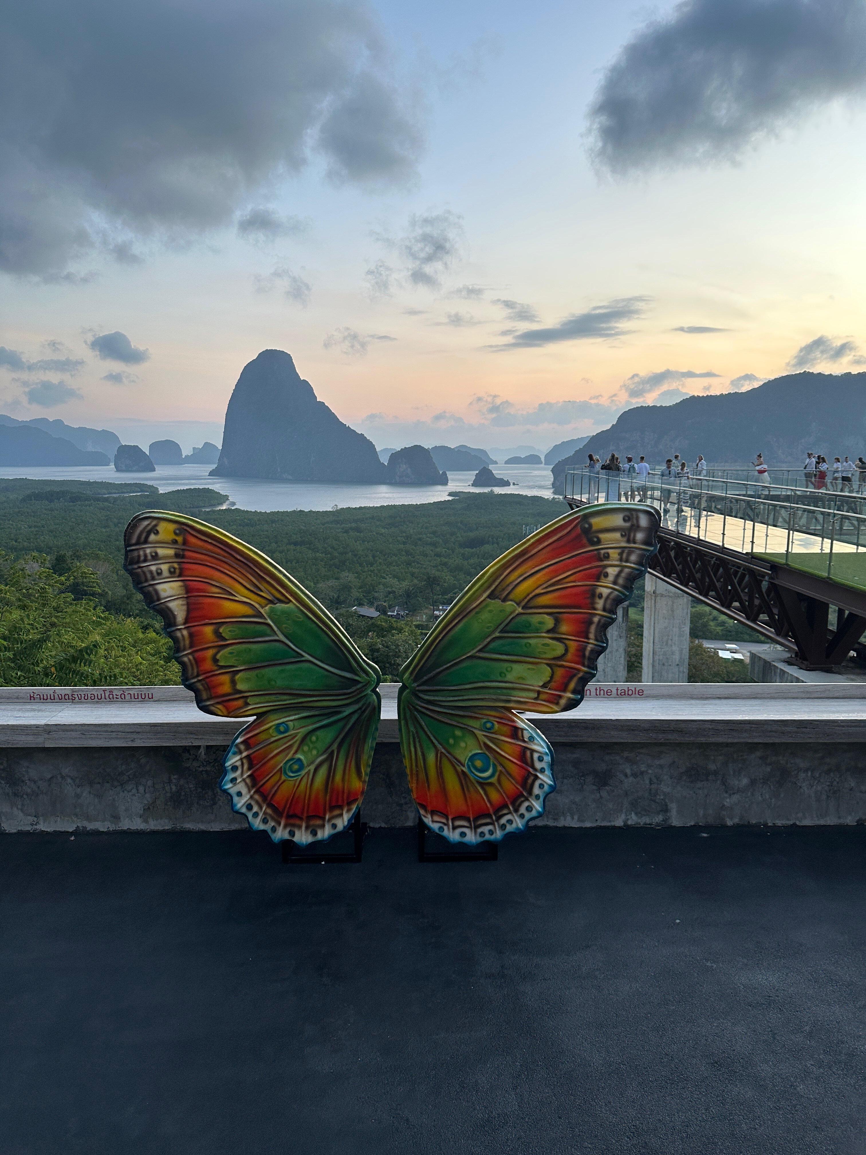 Фото Beyond Skywalk Nangshi
