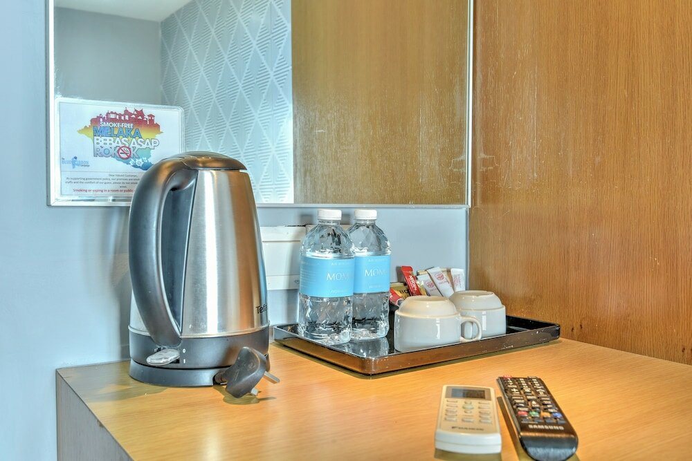 Фото Quayside Hotel