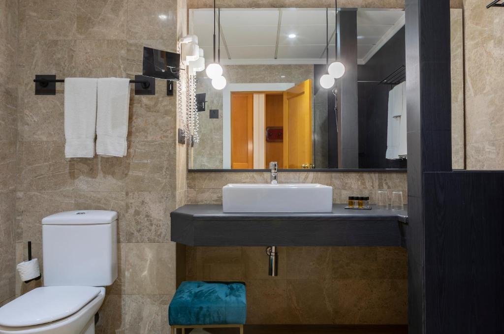 Фото Hotel Don Curro