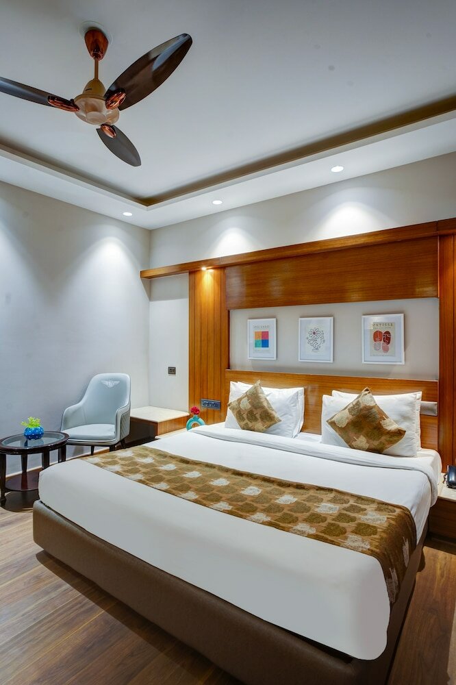 Фото The Pearl