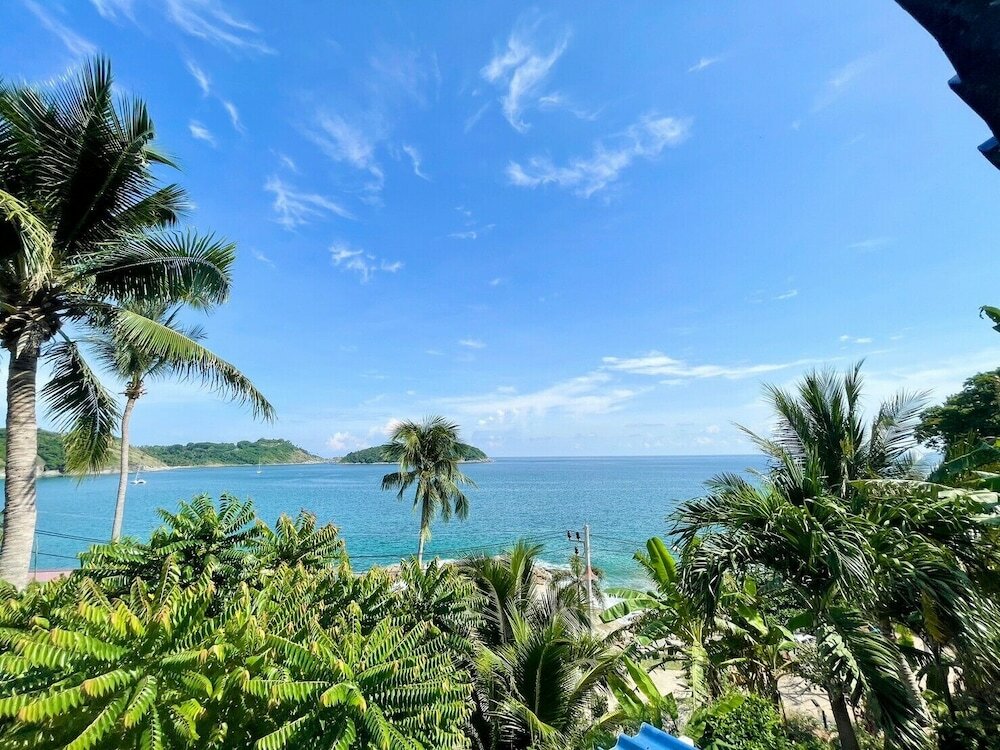 Фото Nairock On The Rock Resort Phuket