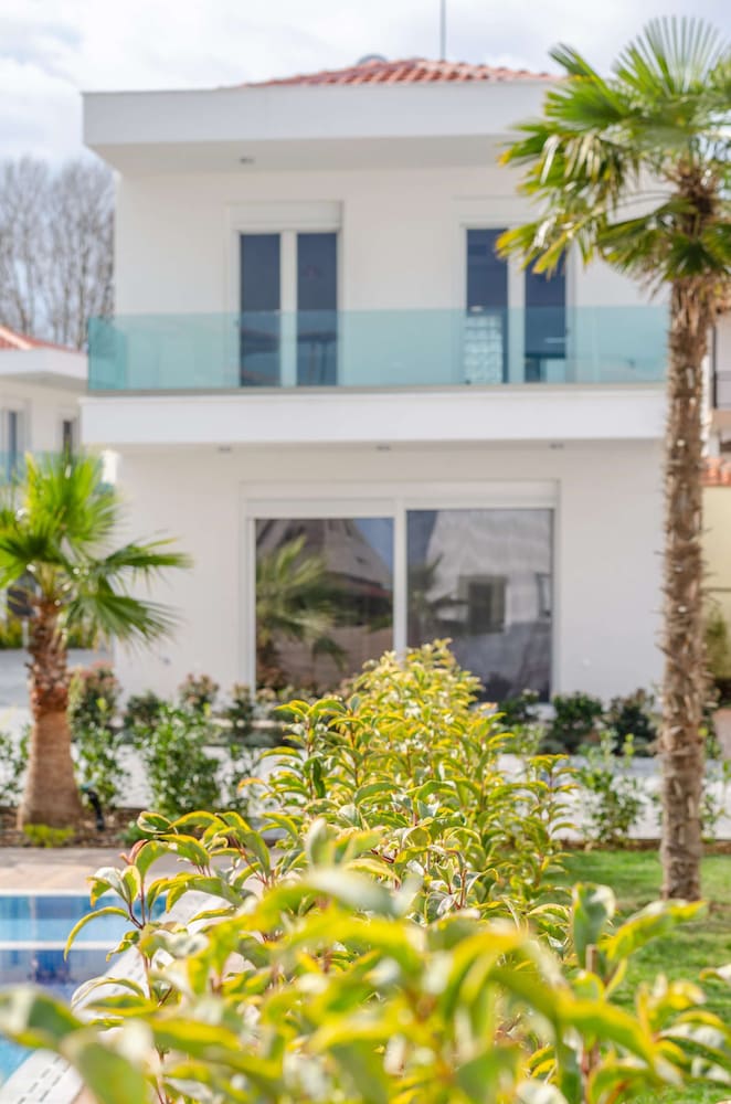 Фото Вилла Acrotel Porto Brava Luxury