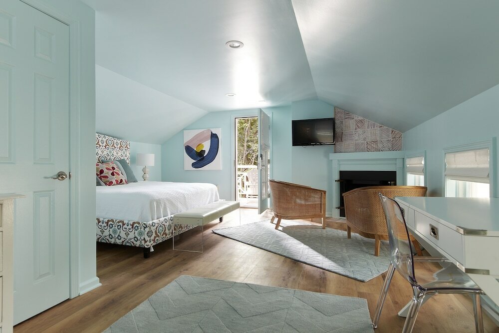 Фото The Cornell Inn, Lenox