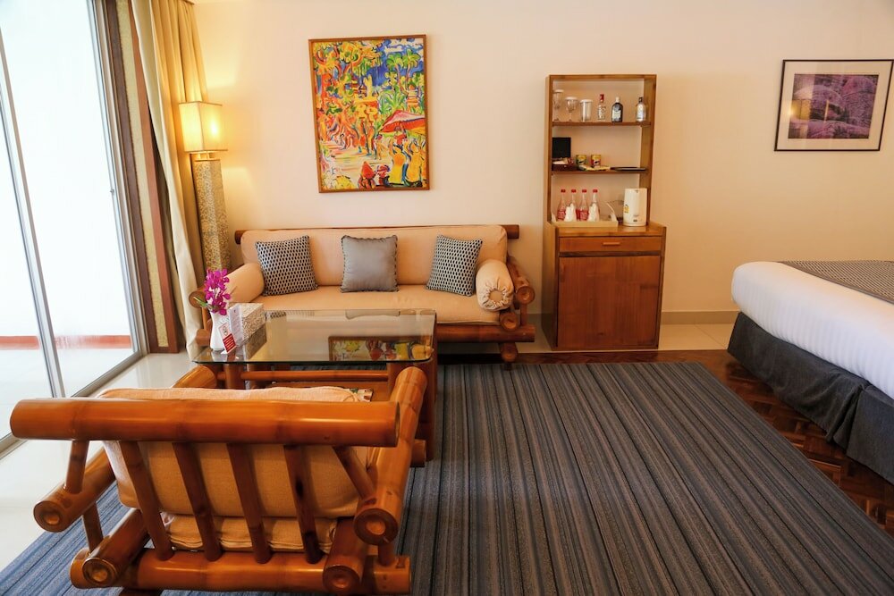 Фото Mom Tri's Villa Royale