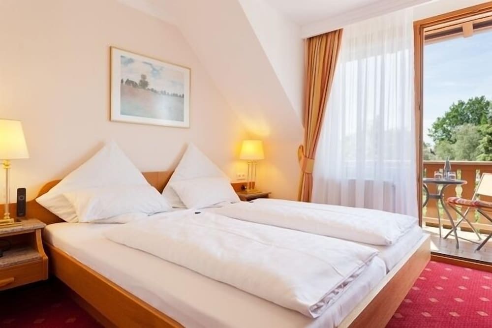 Фото Bodensee-Hotel Kreuz
