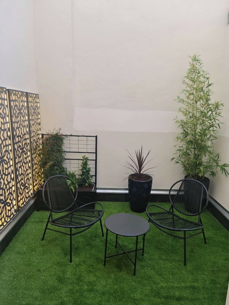 Фото Hôtel du Cadran by Collection Vesper