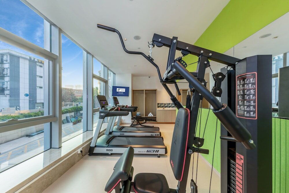 Фото Holiday Inn Express Shenzhen Haiyuan City