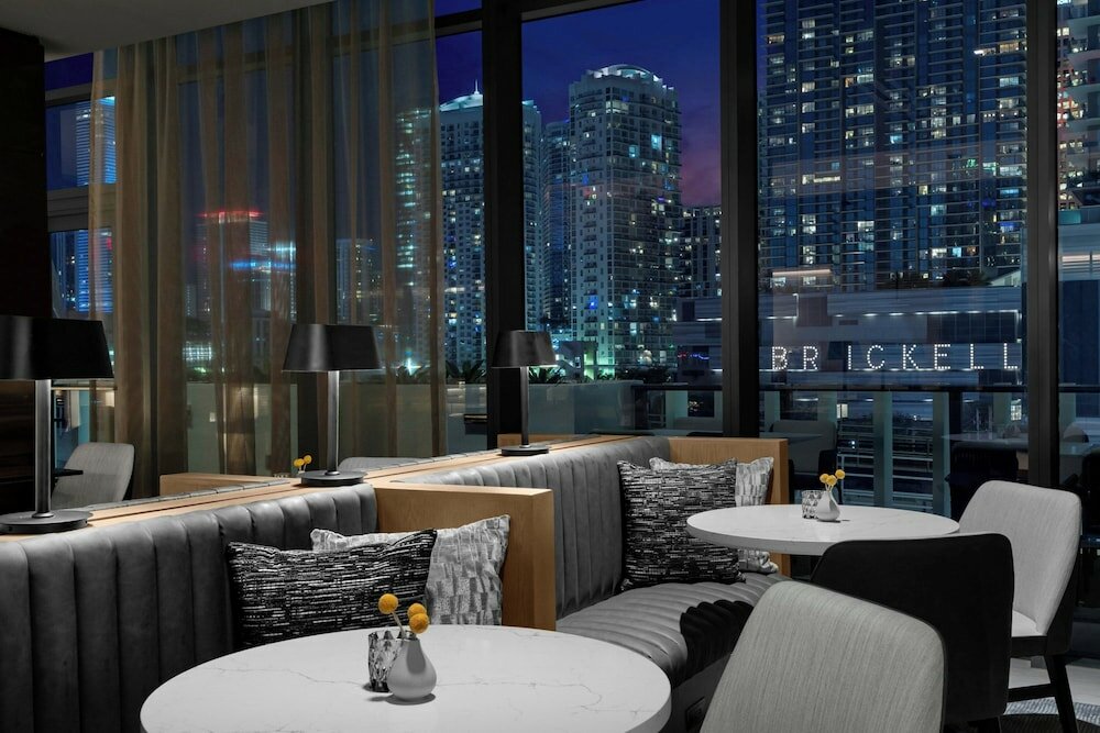 Фото Element Miami Brickell