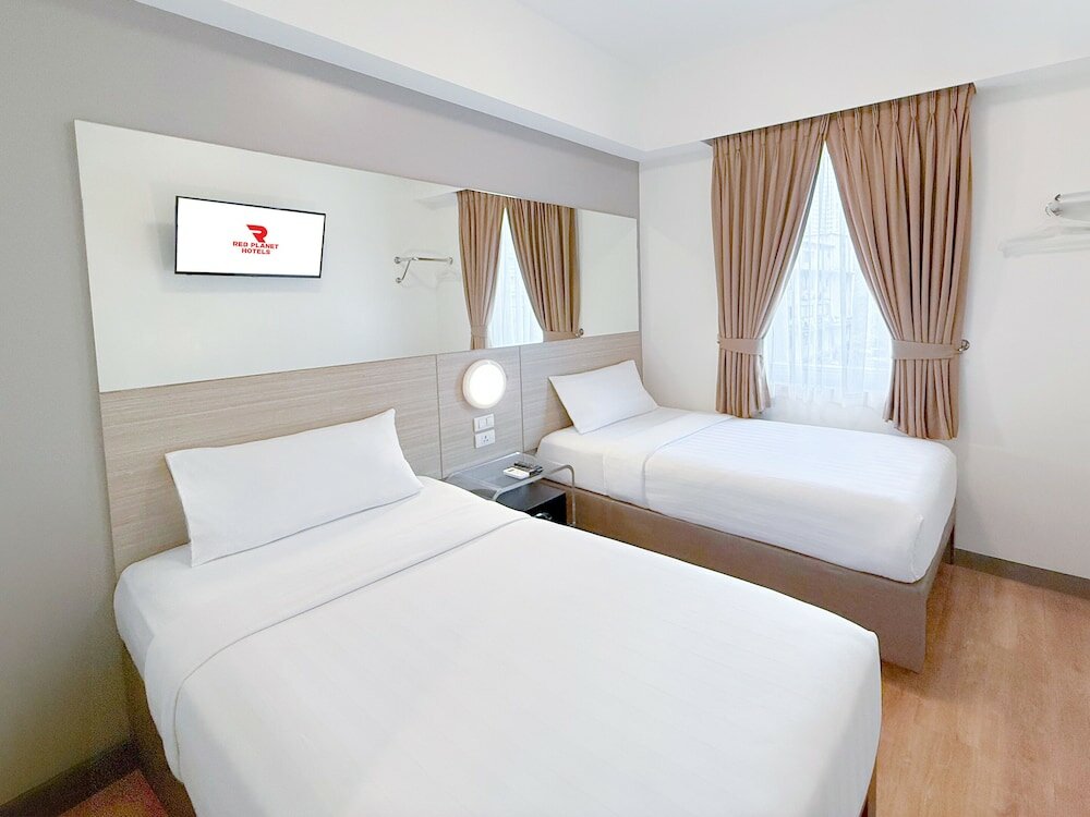 Фото Red Planet Manila Aseana City