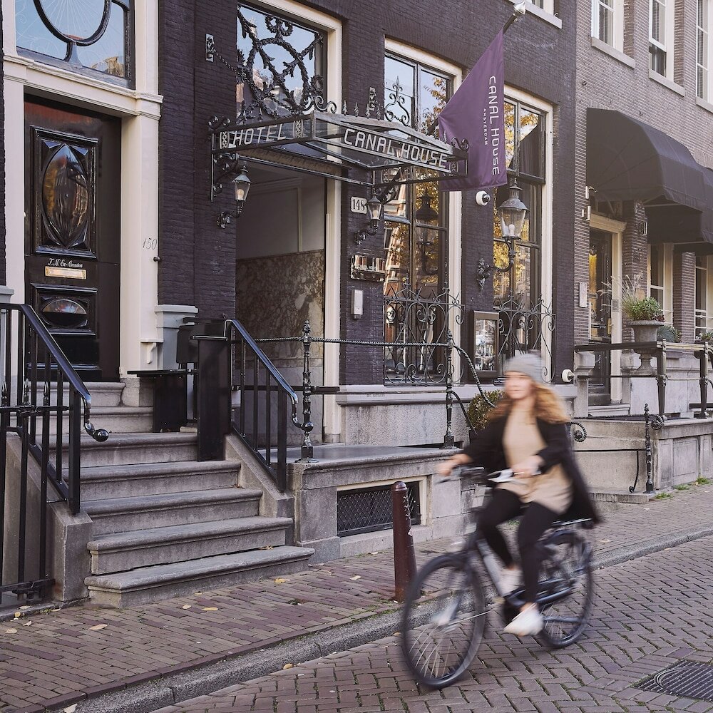 Фото Canal House