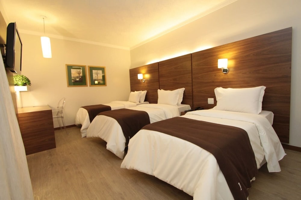 Фото Oasis Tower Hotel