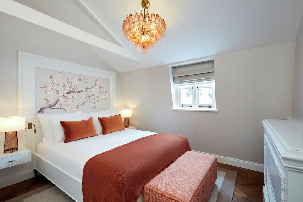 Фото The Diplomat Hotel